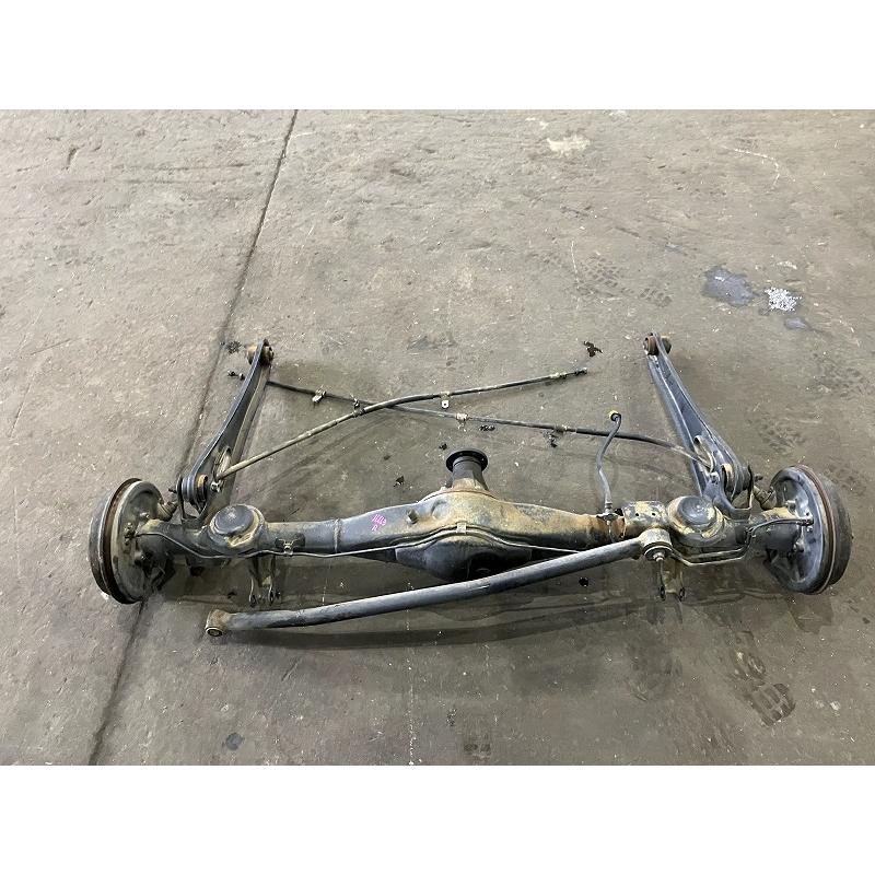 スズキ（SUZUKI） エブリィ DA62V リアアクスルホーシング・デフ
