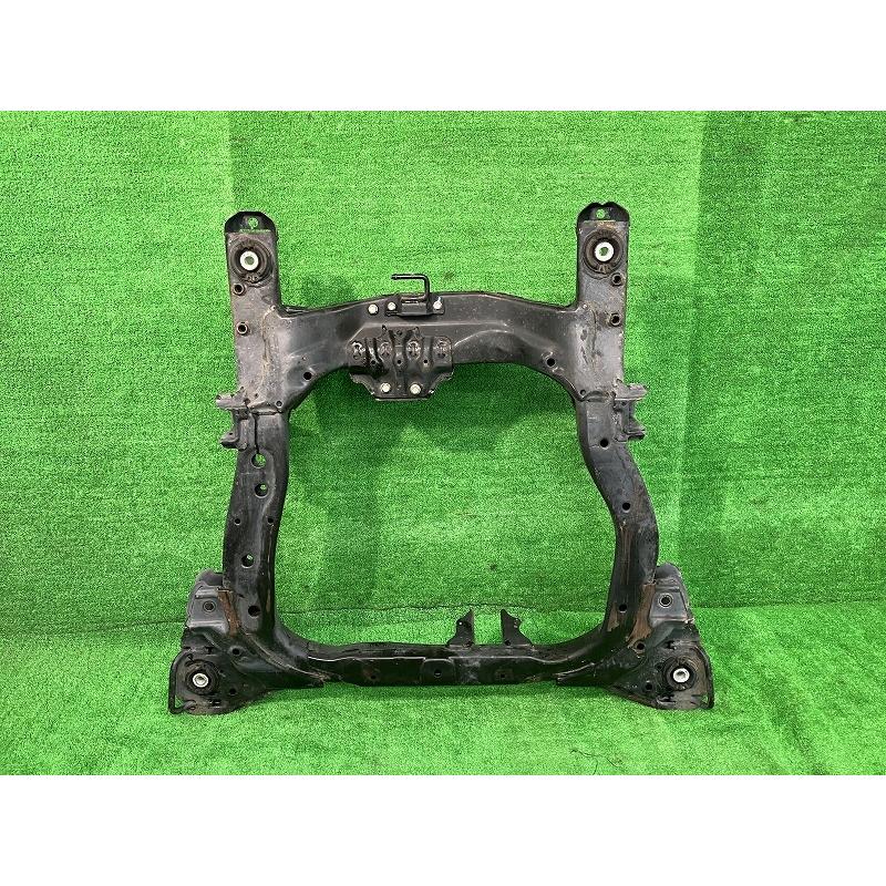 オデッセイ RB3 フロントメンバー アブソルート 50200-SLE-000 NH624P ホンダ（HONDA） オデッセイ RB3 フロントメンバー アブソルート 50200