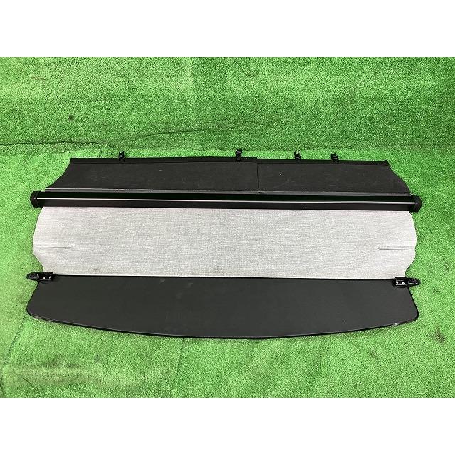 トヨタ（TOYOTA） カローラフィールダー NKE165G リアボード