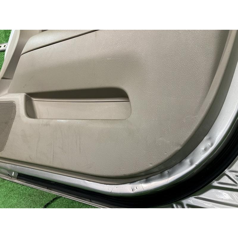 トヨタ（TOYOTA） ラウム NCZ25 右フロントドア ラウム Cパッケージ