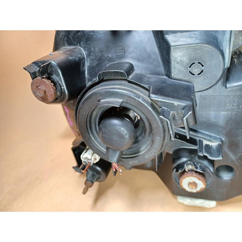 スズキ（SUZUKI） コーティング済 ジムニー JB23W 右ヘッドランプ