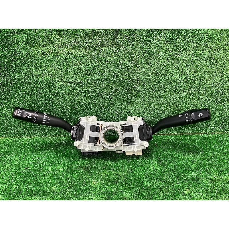 トヨタ（TOYOTA） ハイエース TRH124B ディマースイッチ