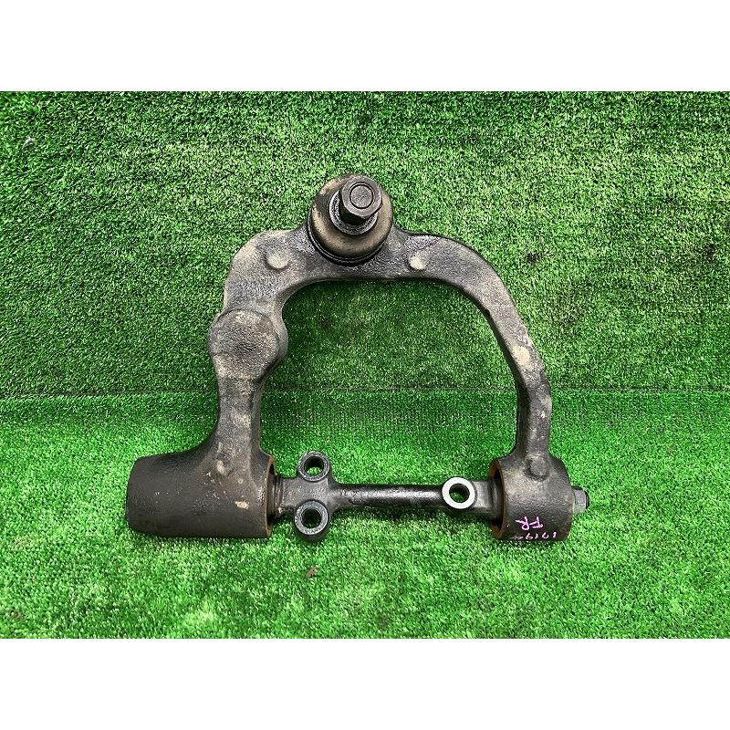 キャラバン　アッパーアーム　左　リンクコンプリート LH 54525-3XA2A 日産（NISSAN） NV350キャラバン VW6E26 右フロントアッパーアーム