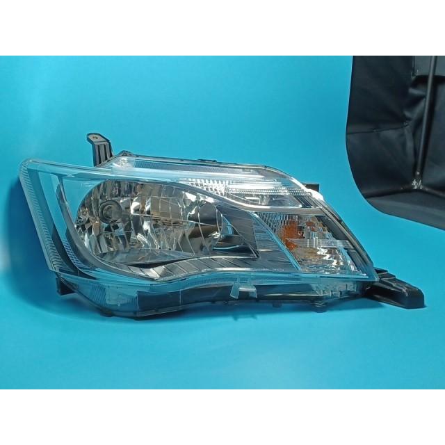 トヨタ（TOYOTA） コーティング済 カローラフィールダー NZE164G 右