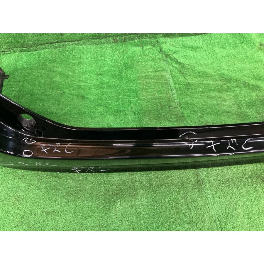 トヨタ（TOYOTA） エスクァイア ZWR80G リアバンパー・リヤバンパー