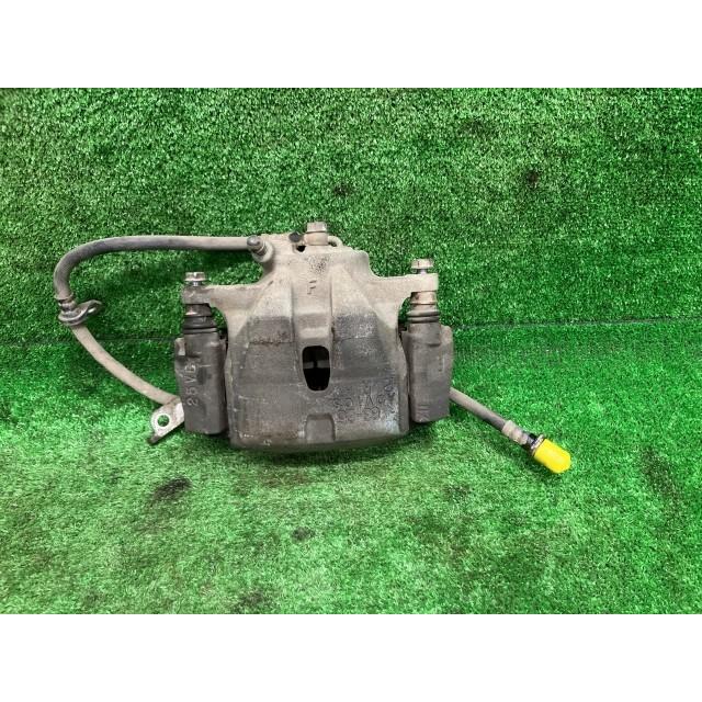 SAI AZK10 右フロントキャリパー S 47730-12A70 070 トヨタ（TOYOTA） SAI AZK10 右フロントキャリパー S 47730-12A70 070