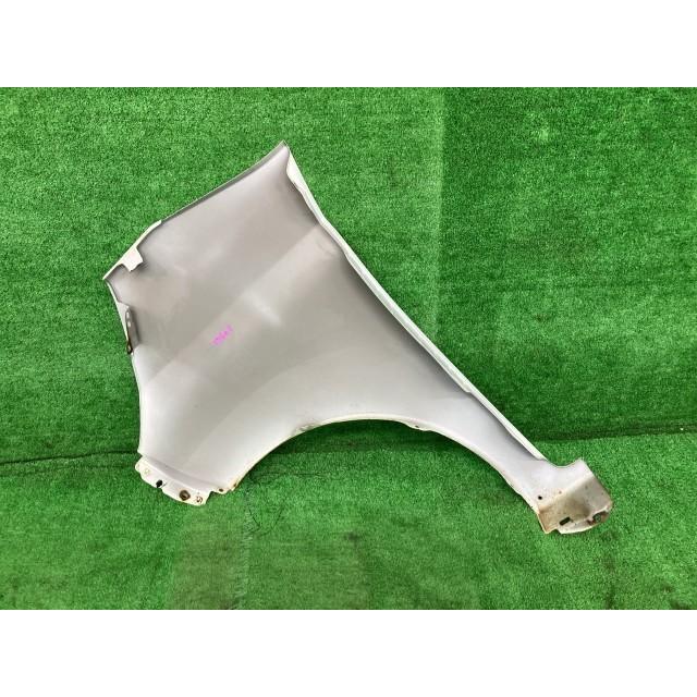 日産（NISSAN） デイズルークス B21A 右フロントフェンダー ライダー