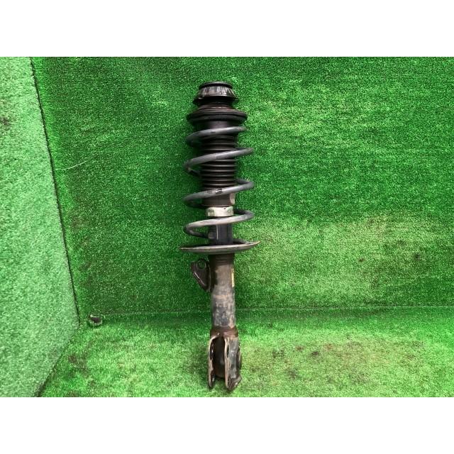 アクア NHP10 左フロントストラット S 48520-52560 48520-52560 209 トヨタ（TOYOTA） アクア NHP10 左フロントストラット S 48520-52560