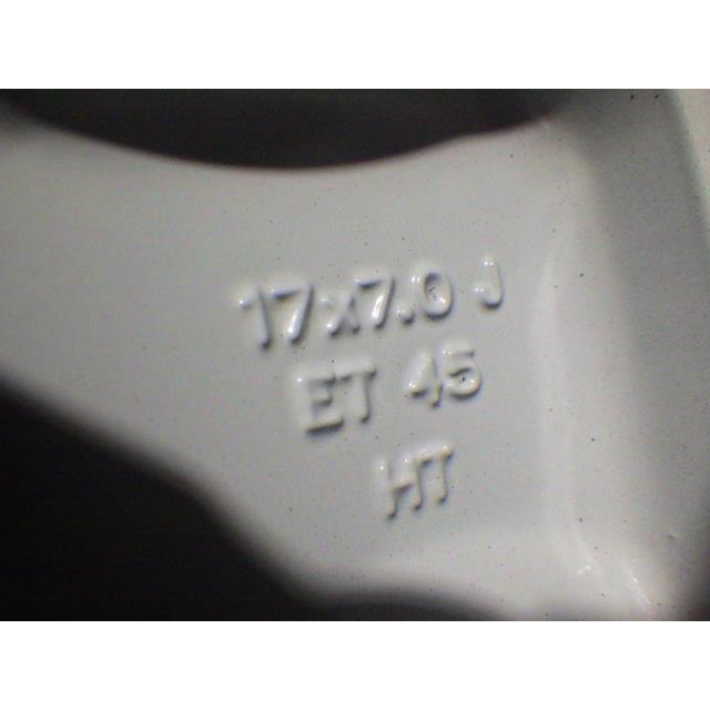 中古 トヨタ純正 ZRT272W アベンシス ホイール アルミ 17インチ 7J 5穴
