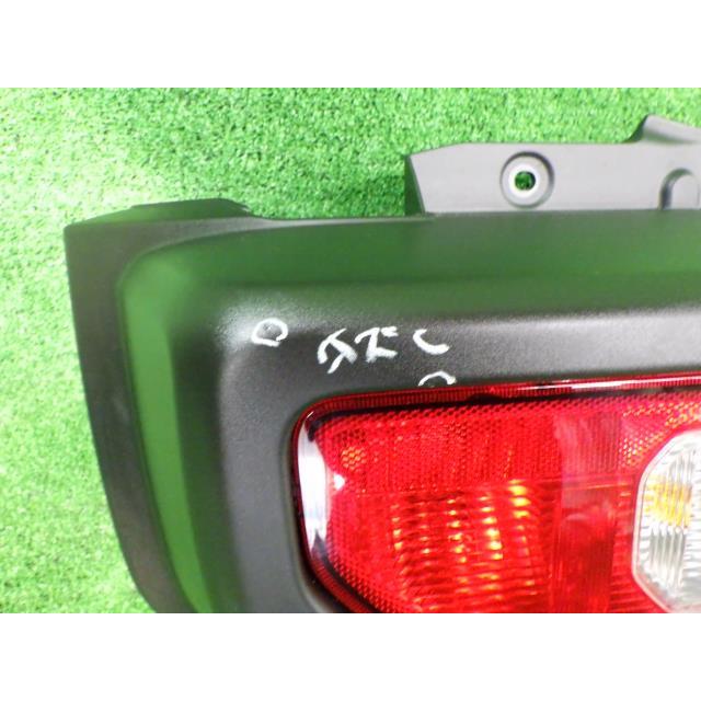 ジムニー ジムニーシエラ 3BA-JB74W リアバンパー 71811-78R 71811 