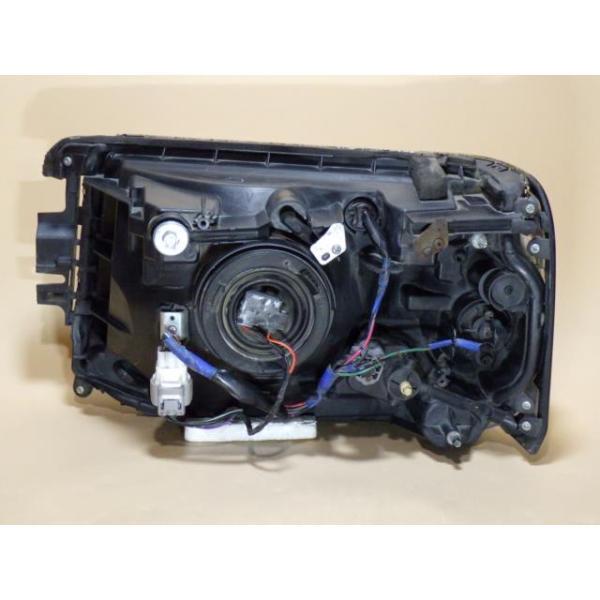 コーティング済  NV100クリッパー U72V 右ヘッドランプ・ヘッドライト スタンレー W0688 26010-6A01J 日産（NISSAN） コーティング済 NV100クリッパー U72V 右ヘッドランプ