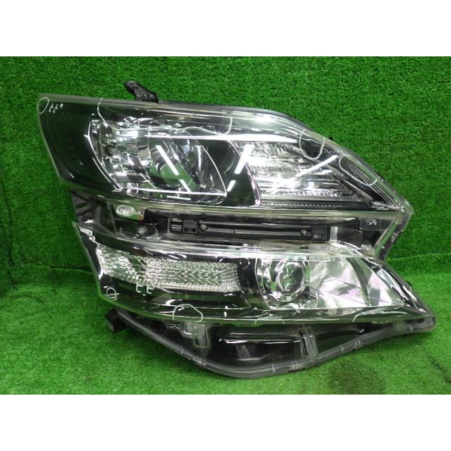 ヴェルファイア DBA-GGH25W 右ヘッドランプ/ヘッドライト 3.5Z 4WD 7人