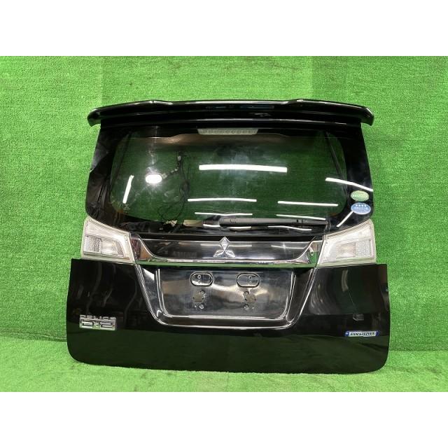 三菱（MITSUBISHI） デリカD2 MB36S バックドア・リアゲート カスタム