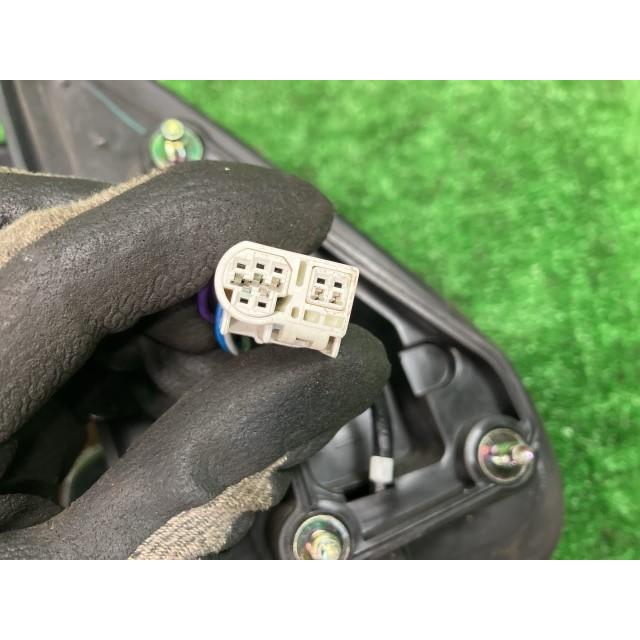 AZ-オフロード JM23W 左サイドミラー・ドアミラー XC 4WD イシザキ 524 1A68-69-180 UG マツダ（Mazda） AZ-オフロード JM23W 左サイドミラー・ドアミラー XC