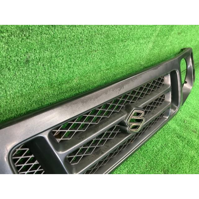 ジムニー JA22W ラジエーターグリル・フロントグリル 72111-82CA0-38B スズキ（SUZUKI） ジムニー JA22W ラジエーターグリル・フロントグリル
