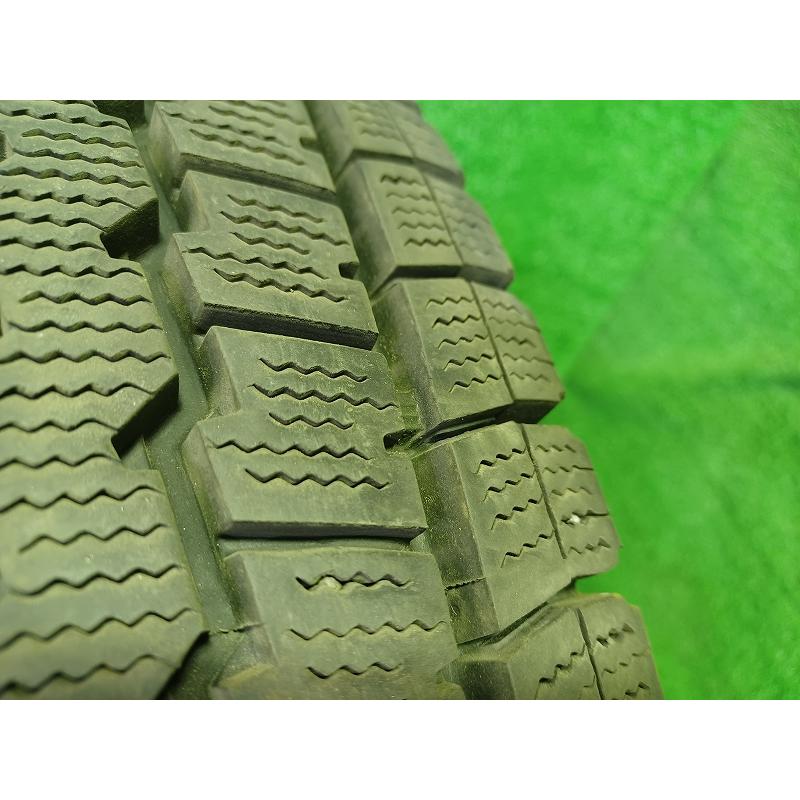 日野自動車 デュトロ XZU695M タイヤホイールセット 205/85R16 117
