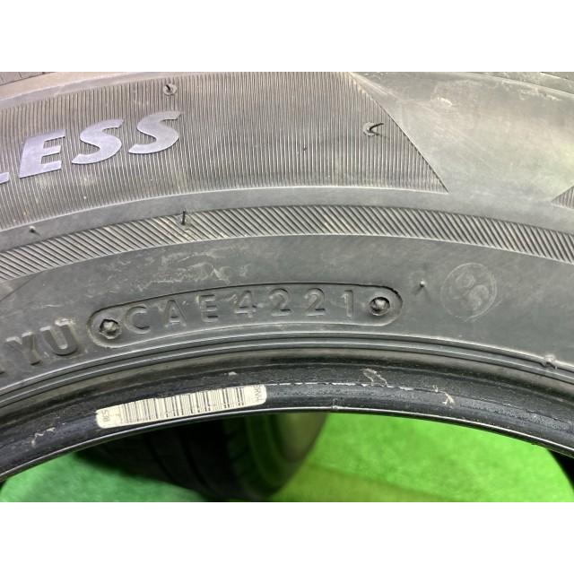 BRIDGESTONE スタッドレス ブリヂストン ブリザック VRX2 175/65R15 4本 2本5ミリ 2本6ミリの画像