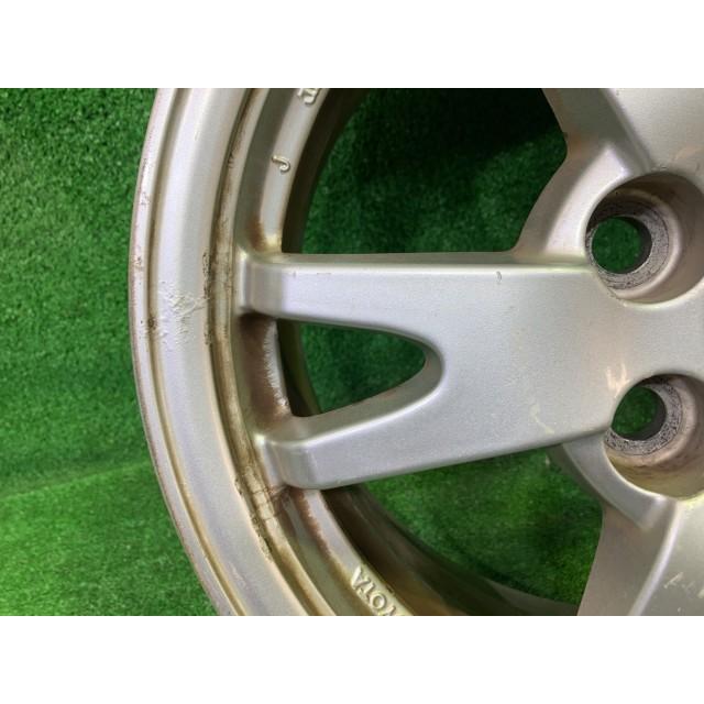 トヨタ（TOYOTA） 純正 プリウス ZVW30 ホイール アルミ シルバー 15