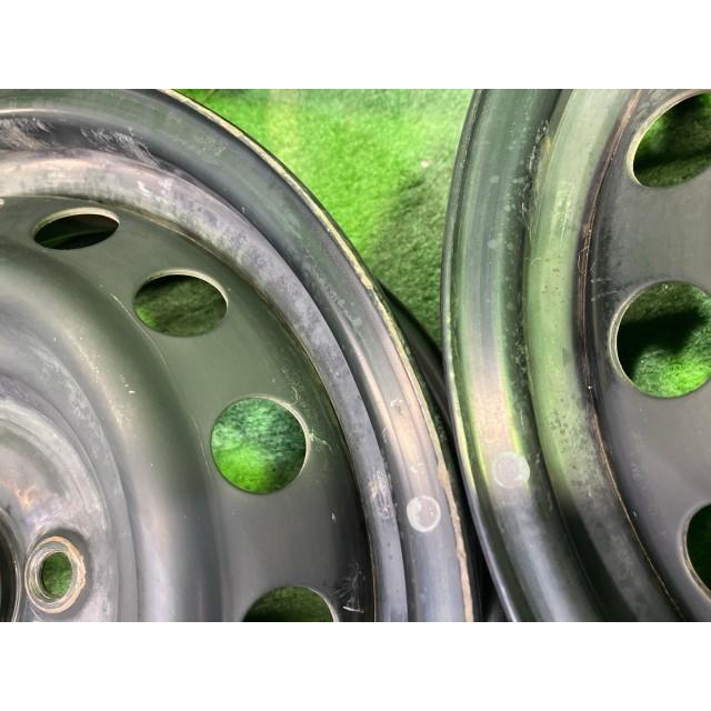 トヨタ（TOYOTA） 純正 アクア NHP10 ホイール スチール クロ 14インチ