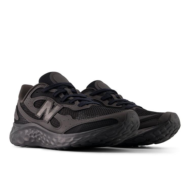 ニューバランス Fresh Foam Arishi v4 MARISTX42E メンズシューズの画像