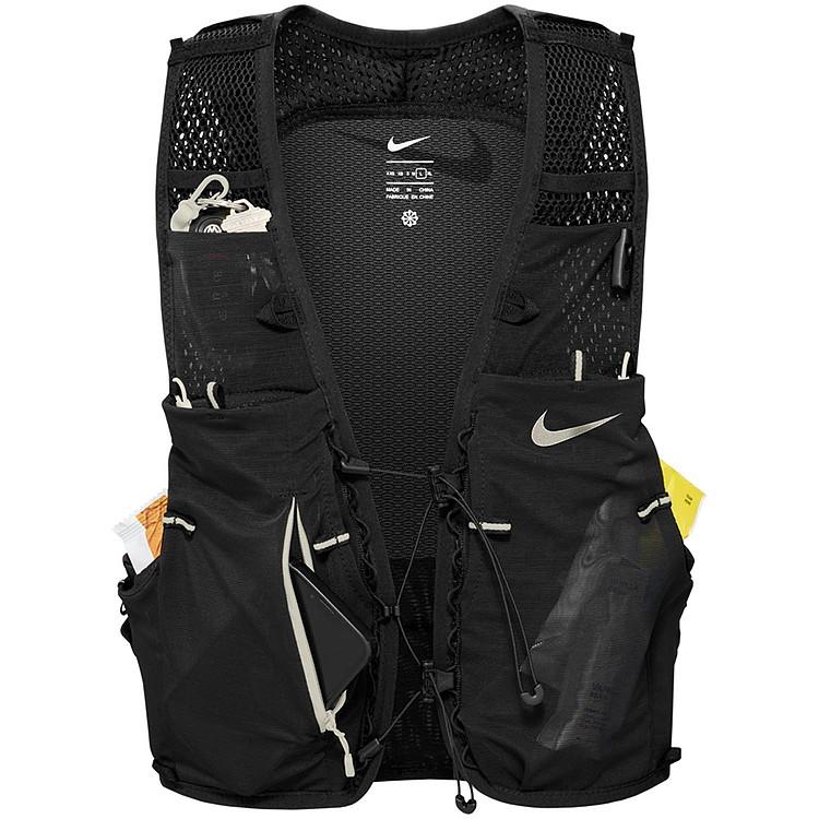 NIKE ランニング　ベスト あらゆるアクティビティで活躍するNikeおすすめのメンズベスト
