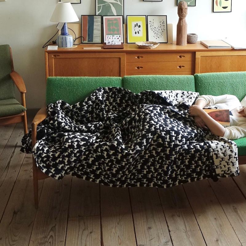 GUSTAV Blanket Affari ブランケット ソファーカバー 130x200cm 北欧 ひざ掛け 大判 おしゃれ アニマル オールシーズン ギフト 膝掛け 冷房対策 モノトーン |  | 06