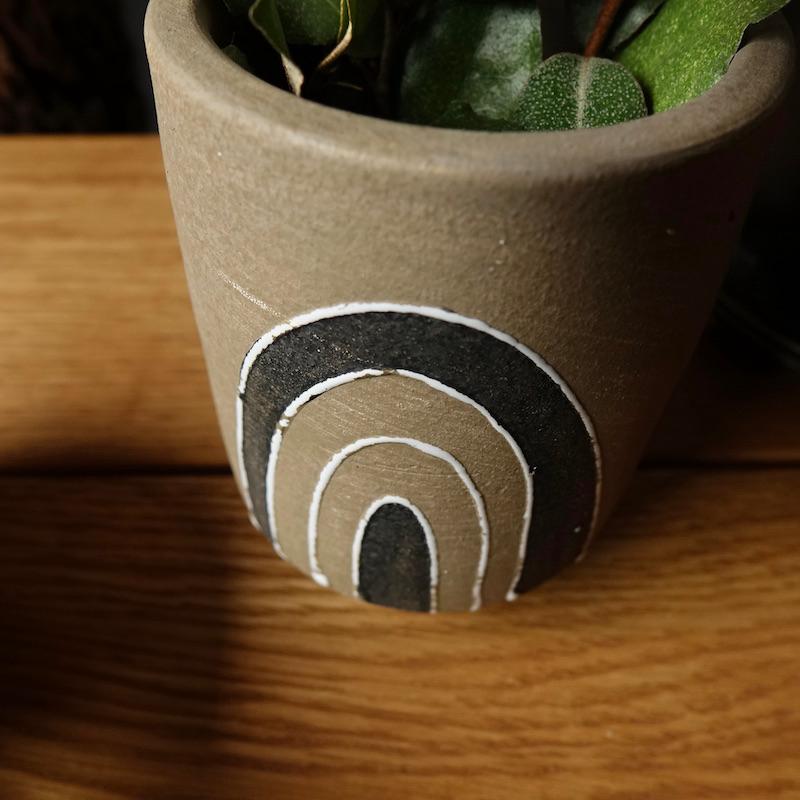 Madam Stoltz 花瓶 テラコッタ ポット 北欧 おしゃれ w10.5xh13.5cm ハンドメイド |  | 03