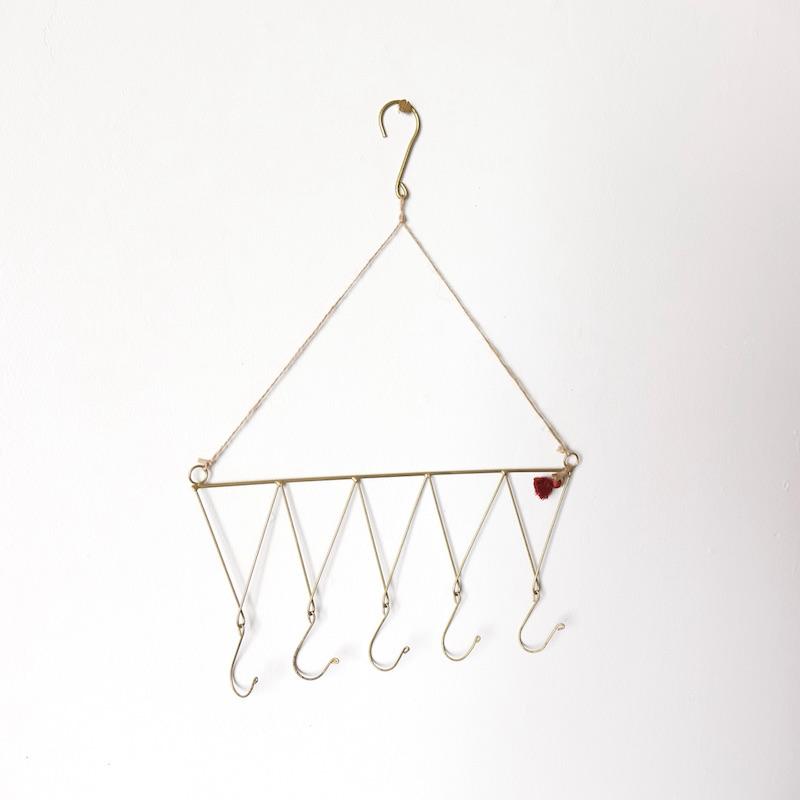 Madam Stoltz ワイヤーハンガー ハンドメイド w30.5xh42cm |  | 02