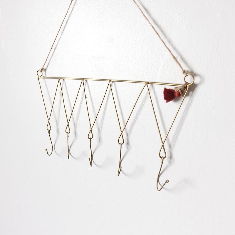 Madam Stoltz ワイヤーハンガー ハンドメイド w30.5xh42cm |  | 04