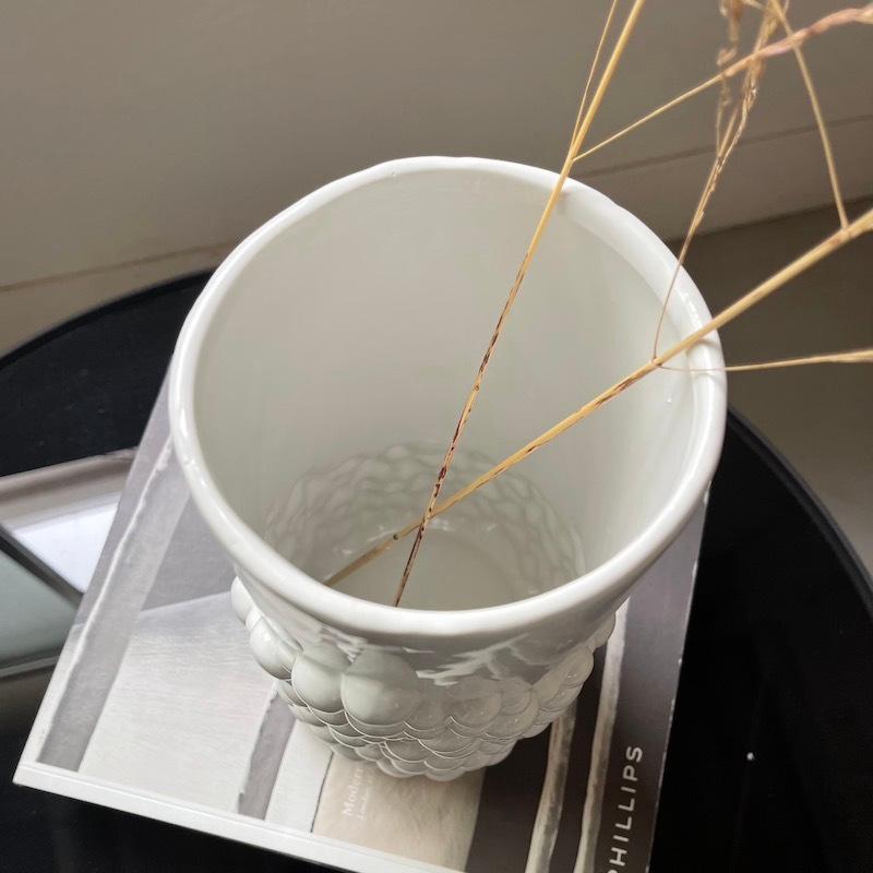 Nordal / NAXOS vase L white 花瓶 陶器 白 フラワーベース w10.5cmxh25cmの画像