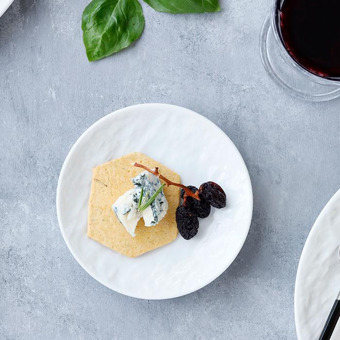 プレート 11cm スレート調 ホワイトプレート お皿 皿 和食器 おしゃれ 食器 小皿 薬味皿 珍味皿 醤油皿 フルーツ皿 菓子皿 小さい皿 シンプル モダン 212 005 テーブルウェア イースト 通販 Yahoo ショッピング