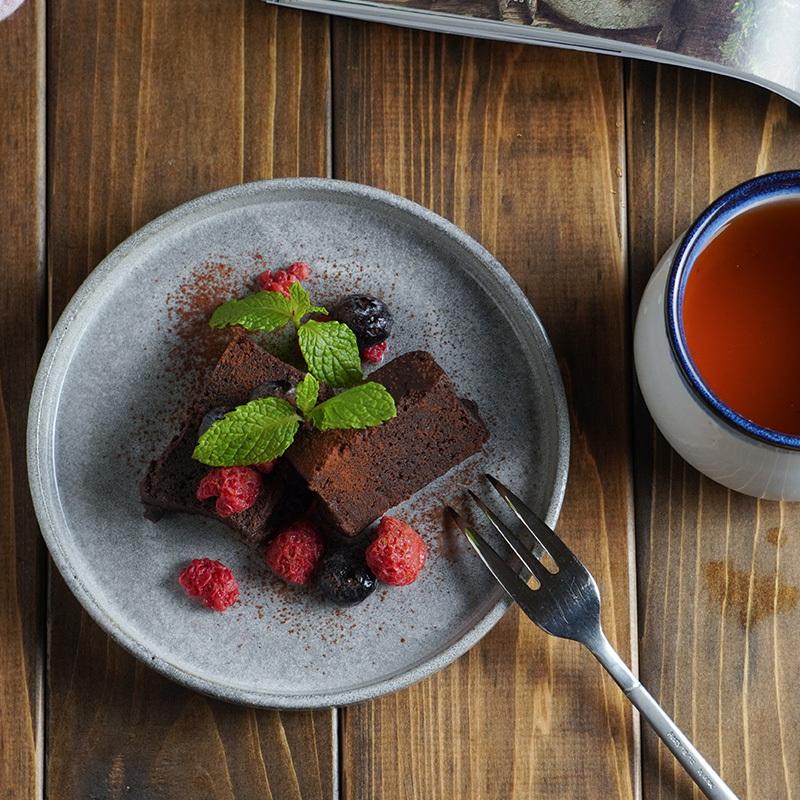 プレート 15cm Flat Urban black