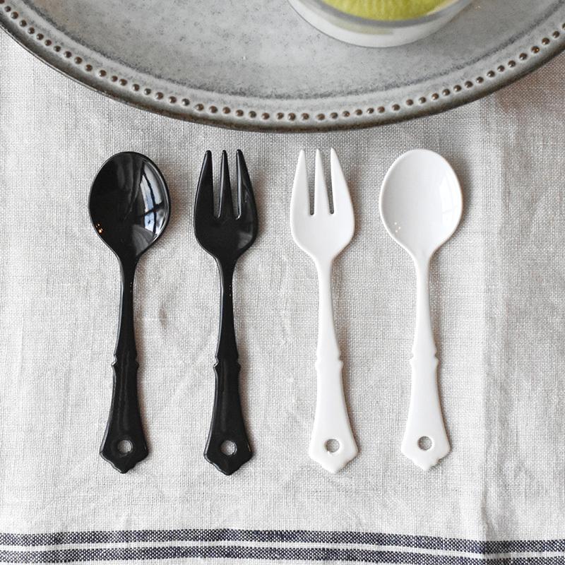 プチカトラリー