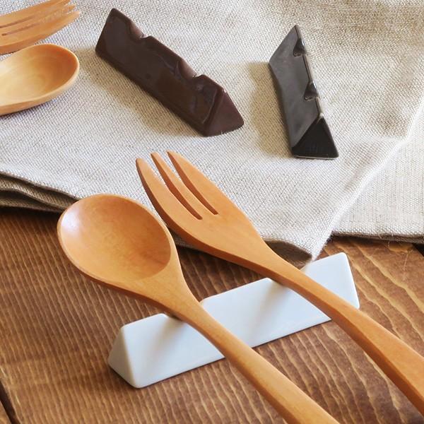 East Table 旧テーブルウェアイースト箸置き 三角形 ナチュラルカラー カトラリーレスト おしゃれ 和食器 洋食器 カフェ食器 卓上小物 ナチュラル雑貨 食器 激安 箸おき はしおき キッチン雑貨