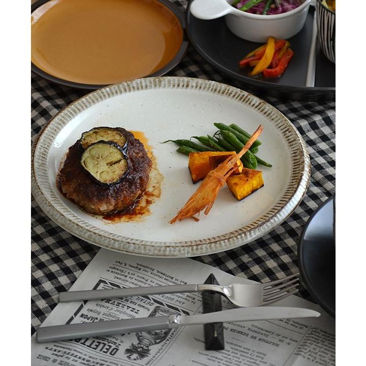 和食器 大皿 渕錆粉引ディナープレート 完全送料無料 和の大皿 和風パスタ皿 ナチュラル パスタ皿 カフェ風 おしゃれ 主菜皿 デザート皿 カフェ食器 サラダ皿