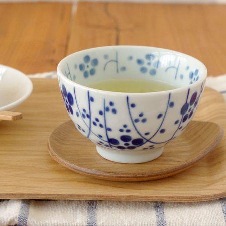 和食器 湯呑み 光琳梅 煎茶碗 おもてなし食器 汲み出し 茶器 おしゃれ かわいい お花 花柄 日本製 美濃焼 青 ブルー 緑茶 おもてなし Sn K1 1015 0 テーブルウェア イースト 通販 Yahoo ショッピング