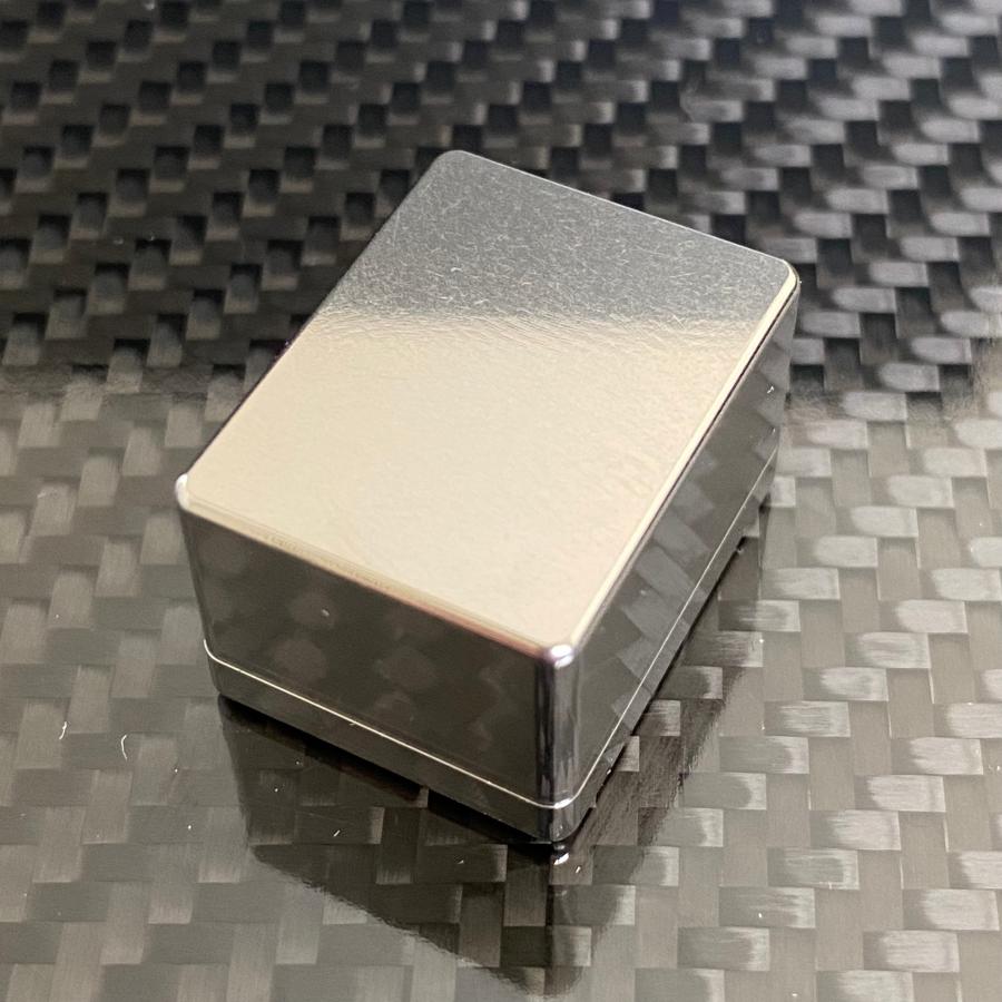 33mmサイズ 大きな麻雀牌 珍しい白色 台湾牌？ 希少 背白 大