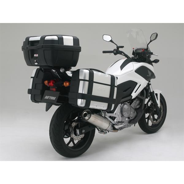 は DAYTONA (デイトナ) GIVI PL1111 パニアホルダー 94059 : 2輪・4輪用品
