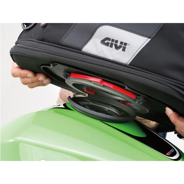 DAYTONA (デイトナ) GIVI イージーロック(BF04)KAWASAKI 95275 : 2輪