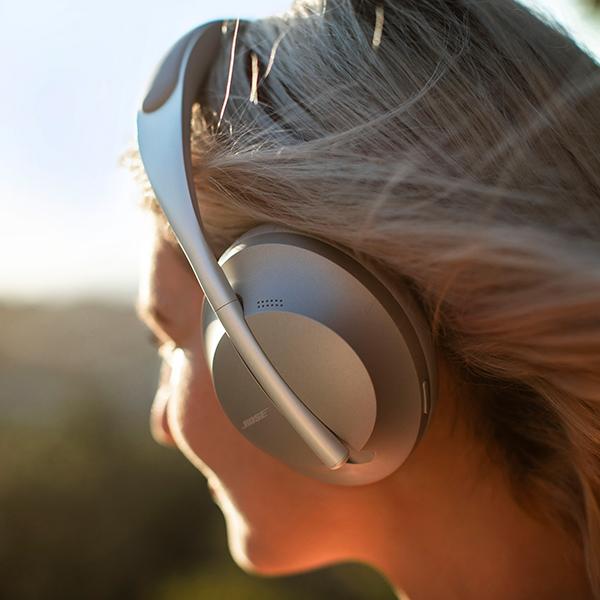 BOSE ワイヤレスヘッドホン ノイズキャンセリング対応 Luxe Silver Bose Noise Cancelling Headphones 700　Bose Noise Cancelling Headphones 700｜t-mall-tfn｜05