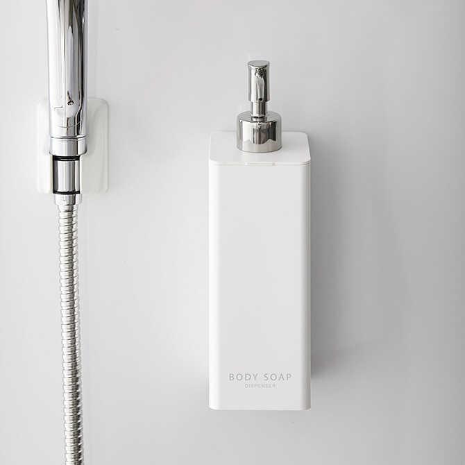 ディスペンサー ボトル ボディソープ おしゃれ マグネット Tower タワー マグネットツーウェイディスペンサー ボディソープ Mga 2373 メンズバッグ専門店 紳士の持ち物 通販 Yahoo ショッピング