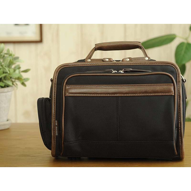 ショルダーバッグ メンズ ナイロン 横型 GERMANE GEAR ヨコ型 2way