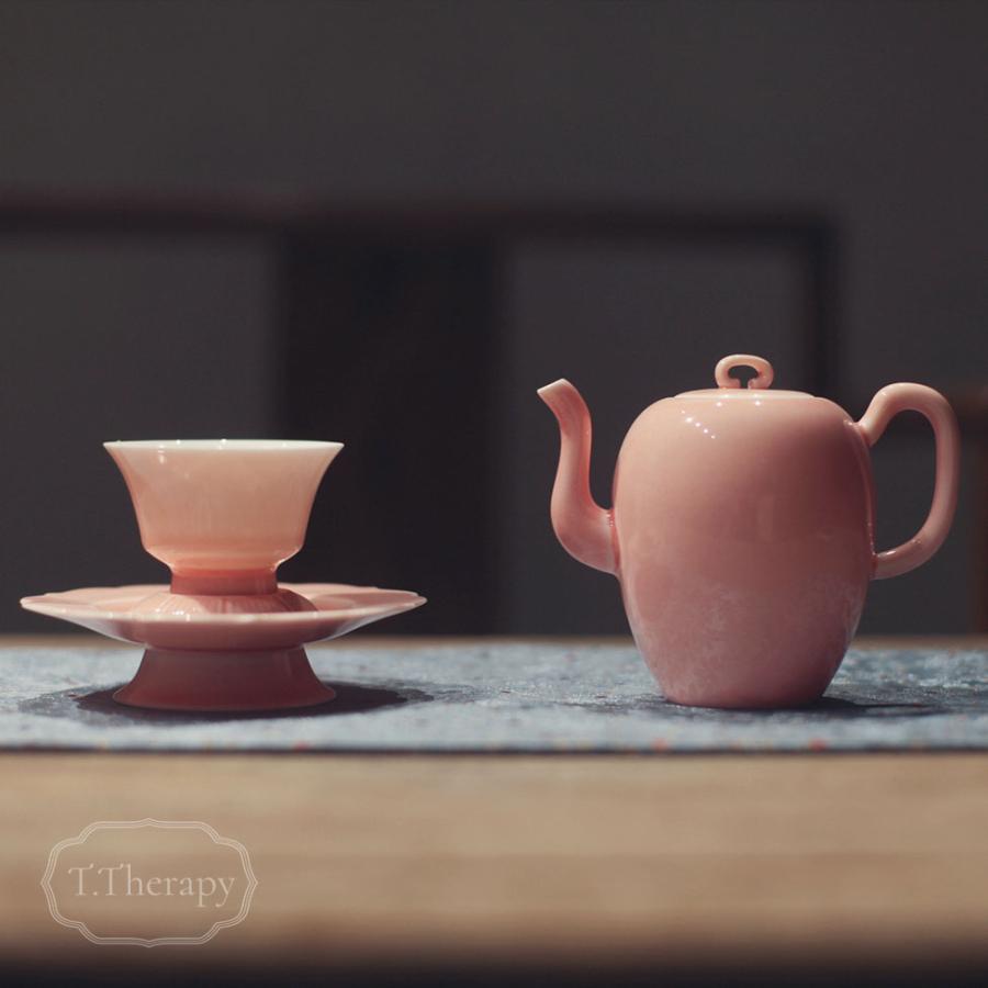 手作り 中国茶器 青磁 急須 煎茶道具 茶壺（桜色・美人肩） :t127:お茶と暮らしのティーセラピー - 通販 - Yahoo!ショッピング