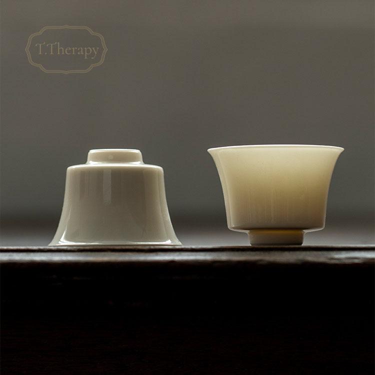 中国茶器 台湾茶 茶杯 品茗杯 ちゃわん 豆茶わん(馬蹄形・杏白 中国茶器 台湾茶 茶杯 品茗杯 ちゃわん 豆茶わん(馬蹄形・杏白