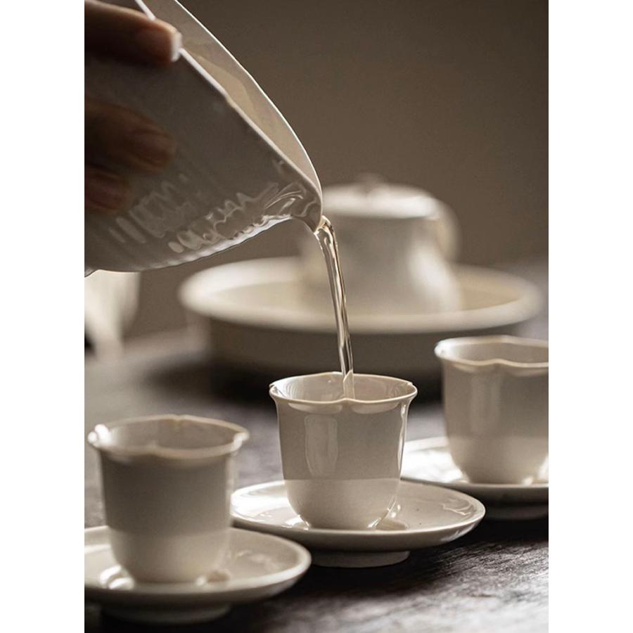 中国　台湾茶具・茶盤 ・ヴィンテージ　レア・アンティーク ・中国・台湾茶器 Amazon.co.jp: JIKANNOYA 中国茶器セット 茶器 茶具 磁器 急須 湯呑み