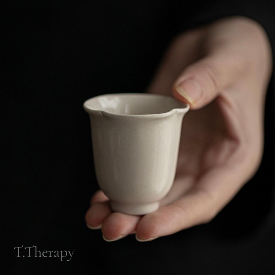 台湾茶器 中国茶器 台湾茶 品茗杯 ちゃわん 豆茶わん 30ML（花口杯 土