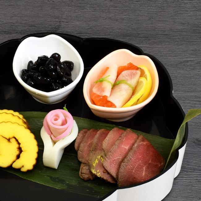 食器 桜小鉢 弁当箱 重箱 小鉢 珍味入れ おかず入れ 中子 おちょこ 和風 お正月 お節 おせち お花見 重箱 小物 飾り P10 1471 タベルニー お弁当箱専門店 通販 Yahoo ショッピング