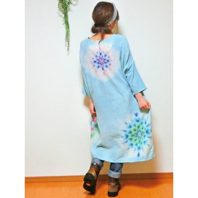 ハンサム染め最新作 新型ゆったりワンピース 優しく爽やかな水色に華やかな大曼荼羅 Hd10 43 旅空 Tabisora Foolsgold Web Shop 通販 Yahoo ショッピング