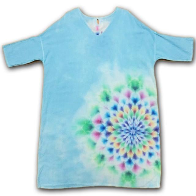 ハンサム染め最新作 新型ゆったりワンピース 優しく爽やかな水色に華やかな大曼荼羅 Hd10 43 旅空 Tabisora Foolsgold Web Shop 通販 Yahoo ショッピング