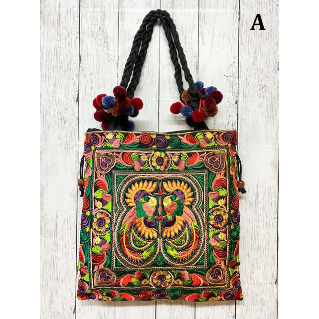 モン族 刺繍 ショルダーバッグ 【全3色】 : 旅空 tabisora モン族 刺繍 ショルダーバッグ 【全3色】 : 旅空 tabisora
